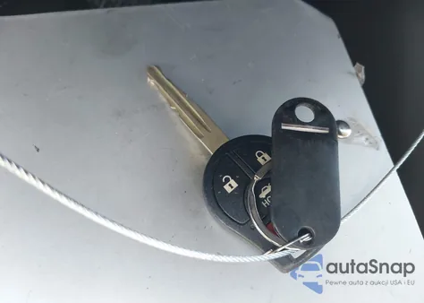 2017 Nissan Sentra S z USA, uszkodzony, nr VIN 3N1AB7AP5HY228891